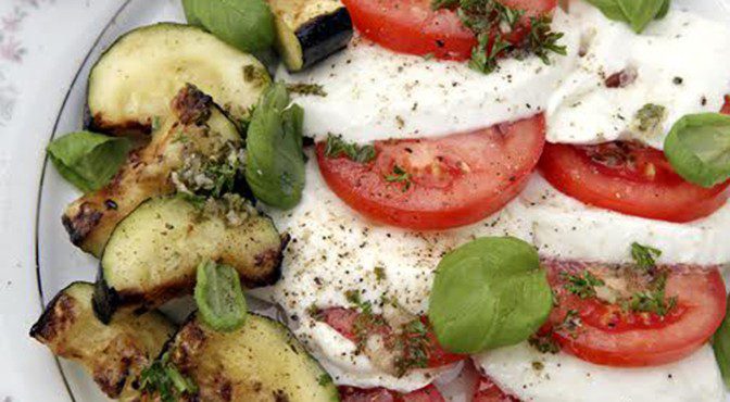 Flashback Fridays: Grillet Squash Caprese